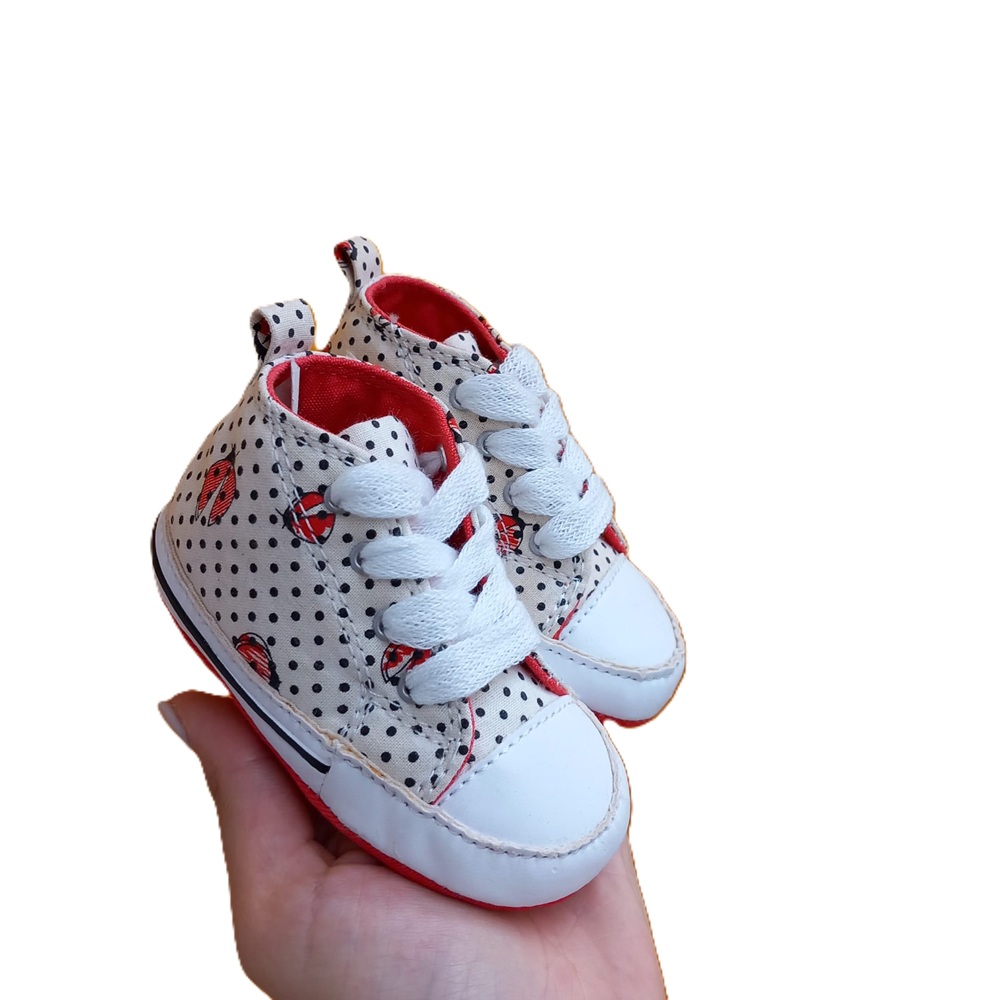 Sneakers pois