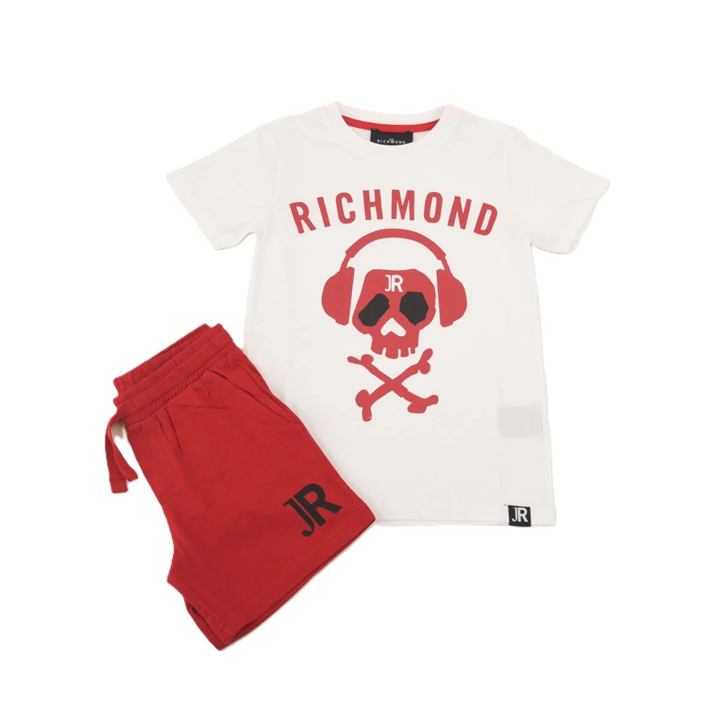 Completo t-shirt e bermuda