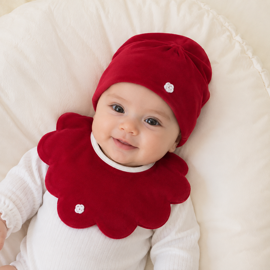 set cappello e bavetta 