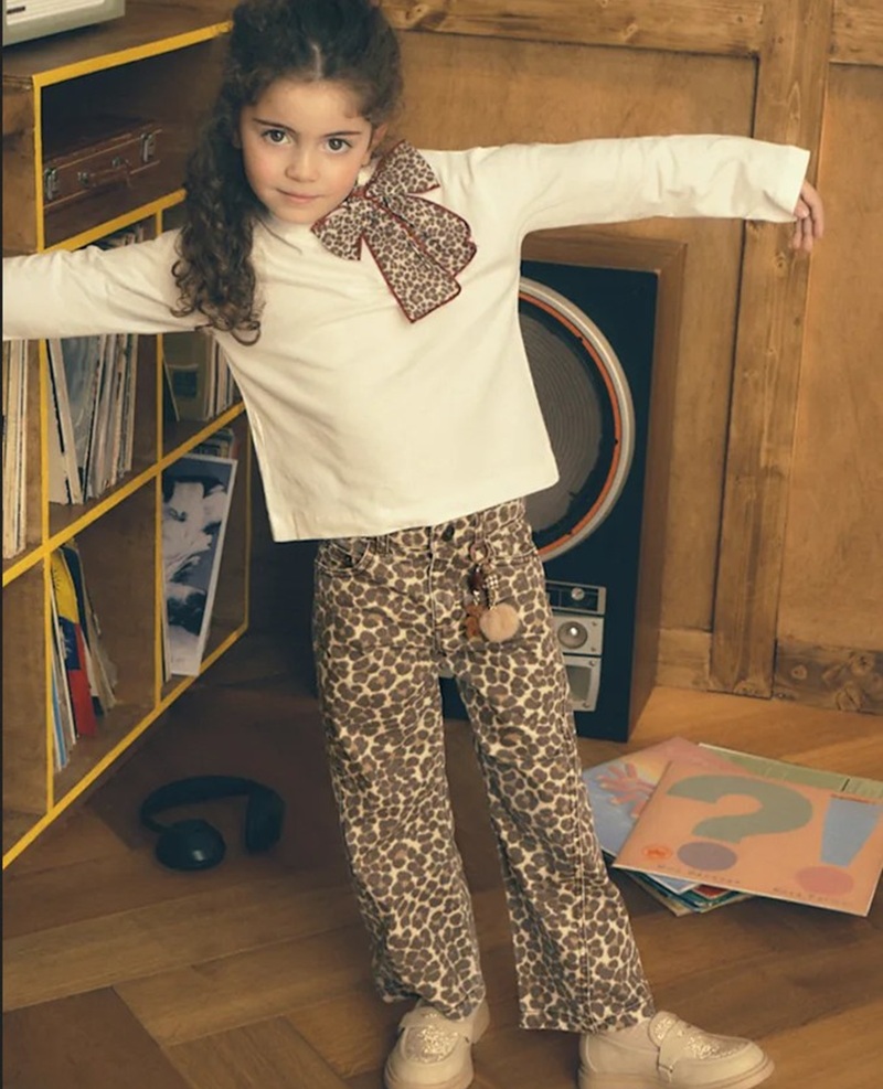 Pantaloni denim 